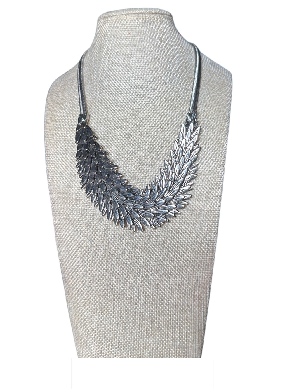 Silver Leaf Cluster Statement Necklace - Women Jewelry
